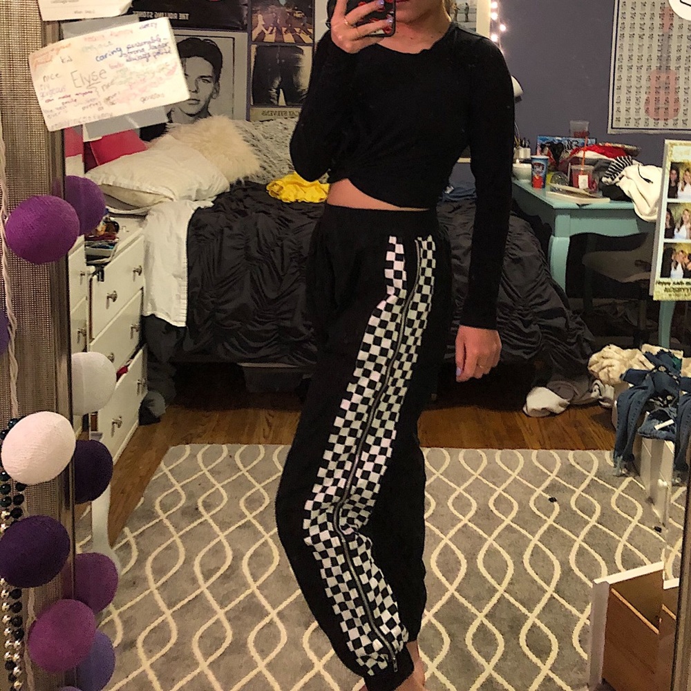 Fashion Nova baggy checkered pants